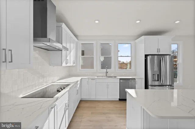 $700,052 | 1045 Captain Richards Court, Unit HOMESITE 141, Marshall, VA 20115