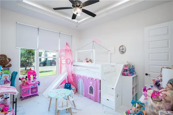 $2,400 | 2208 East 8th Street, Mission, TX 78572