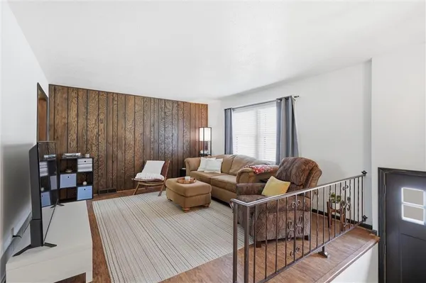 $320,000 | 612 South Montclaire Drive, Olathe, KS 66061
