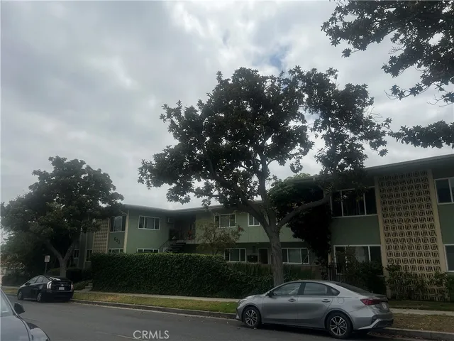 $2,100,000 | 603 North Kenneth Road, Burbank, CA 91501