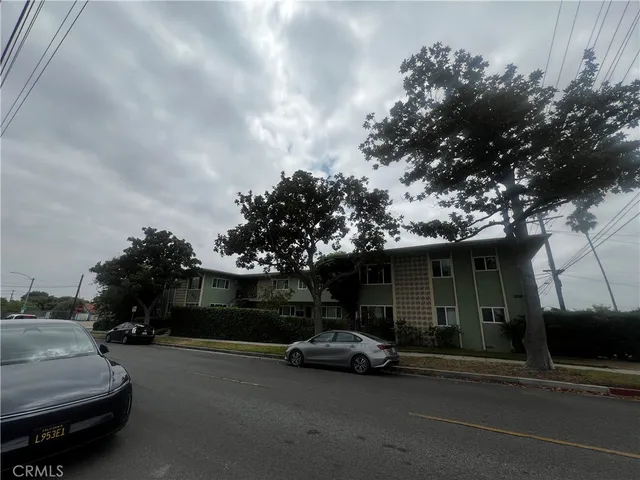 $2,100,000 | 603 North Kenneth Road, Burbank, CA 91501