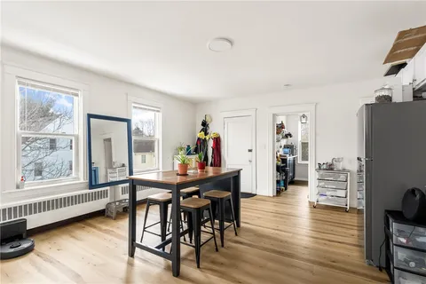 $2,250 | 19 Vale Street, Unit 2, Providence, RI 02908