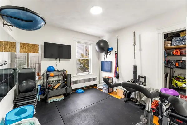 $2,250 | 19 Vale Street, Unit 2, Providence, RI 02908