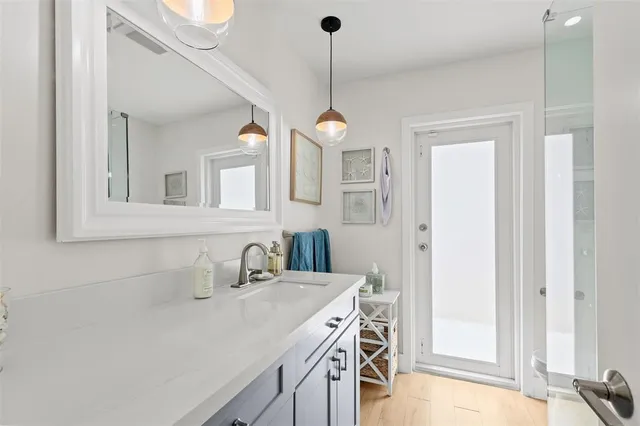 $1,395,000 | 4308 Northeast 21st Avenue, Fort Lauderdale, FL 33308