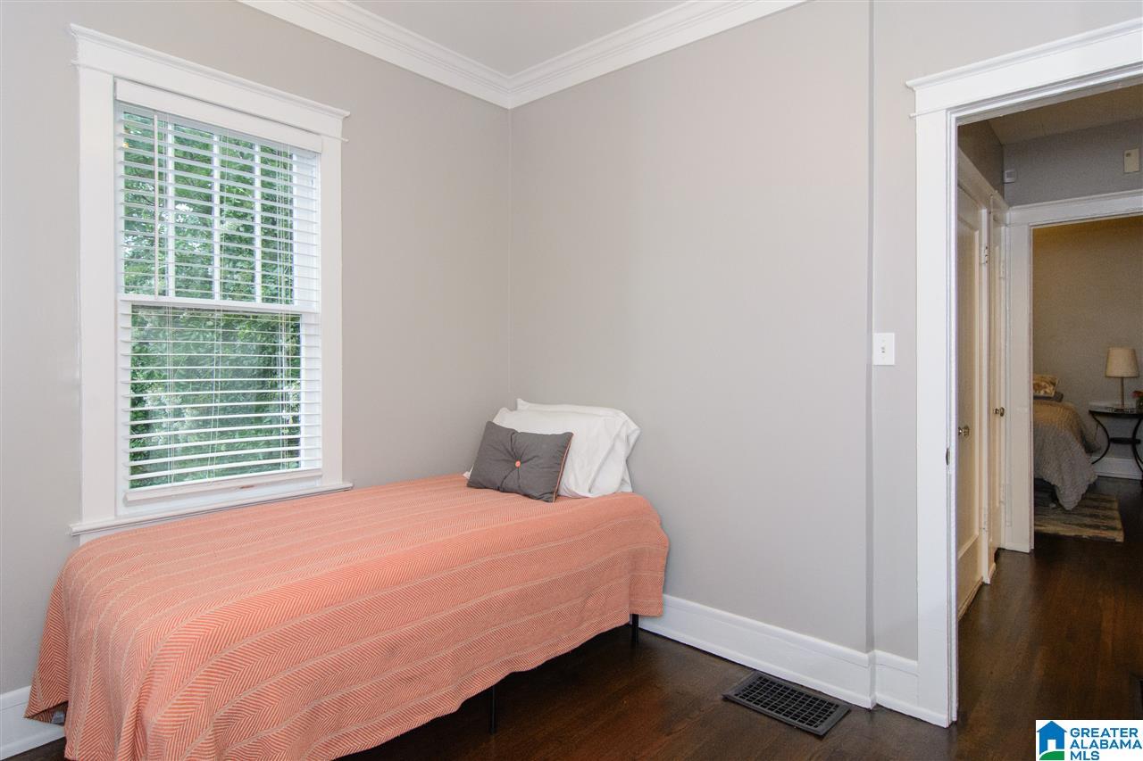 565 60th Street South Birmingham, AL 35212 - Photo 26 of 33