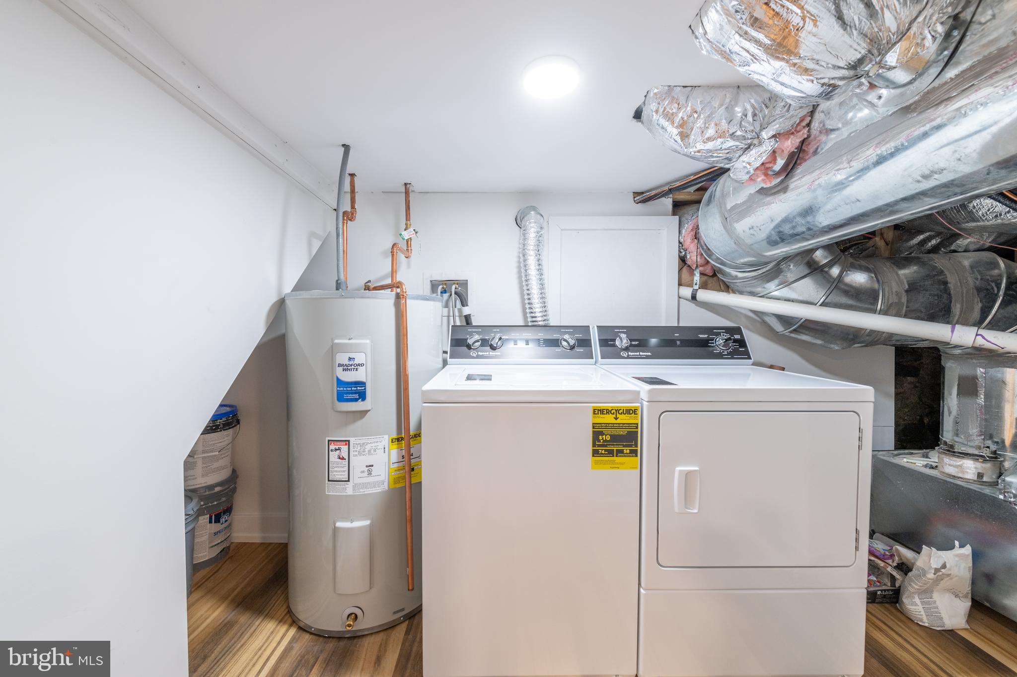 611 Tasker Street Philadelphia, PA 19148 - Photo 31 of 33 Lower Level - Laundry