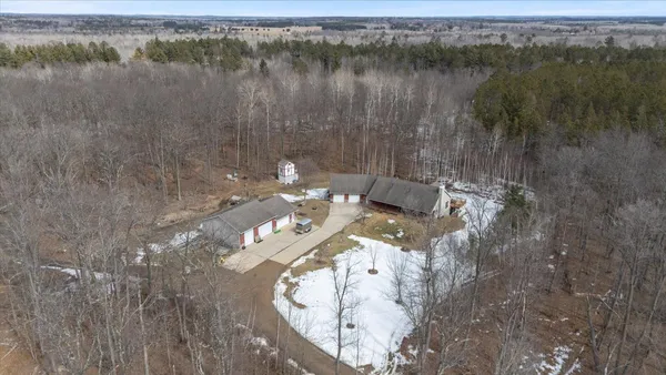 $599,900 | 29584 Sunny Beach Road, Grand Rapids, MN 55744