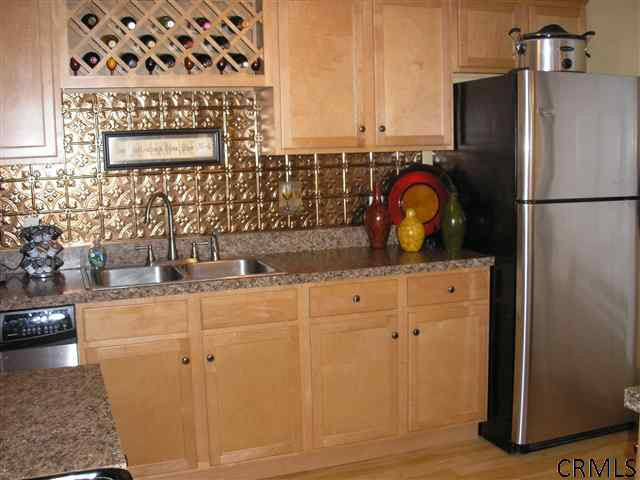 8 Thimbleberry Road Malta, NY 12020 - Photo 5 of 15 Photo 5