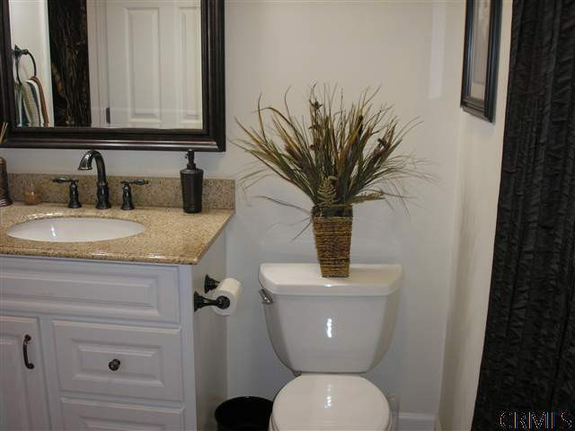 8 Thimbleberry Road Malta, NY 12020 - Photo 9 of 15 Photo 9