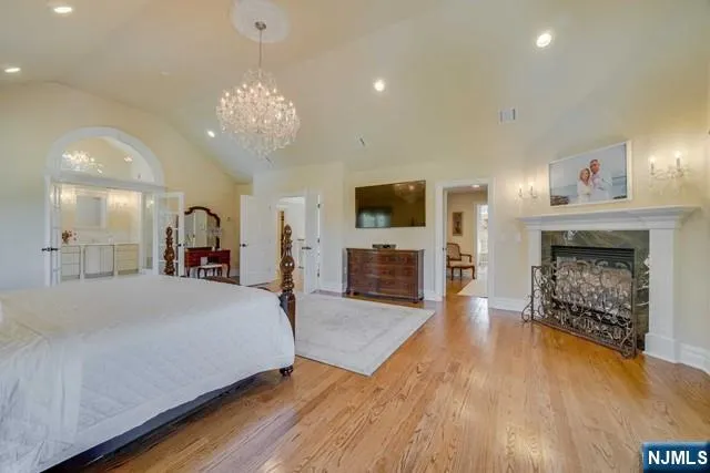 $2,795,000 | 63 Grandview Avenue, North Caldwell, NJ 07006