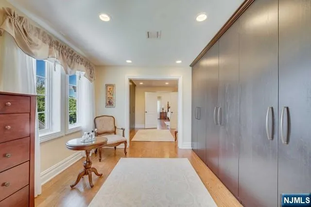 $2,795,000 | 63 Grandview Avenue, North Caldwell, NJ 07006