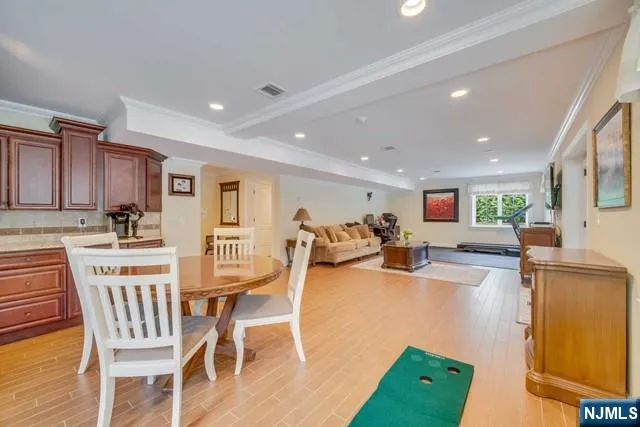 $2,795,000 | 63 Grandview Avenue, North Caldwell, NJ 07006