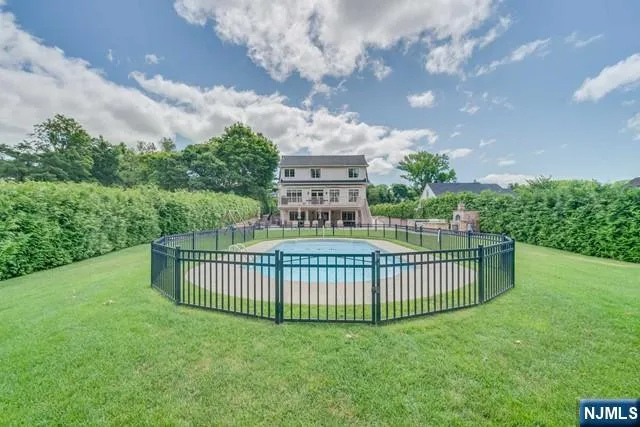 $2,795,000 | 63 Grandview Avenue, North Caldwell, NJ 07006