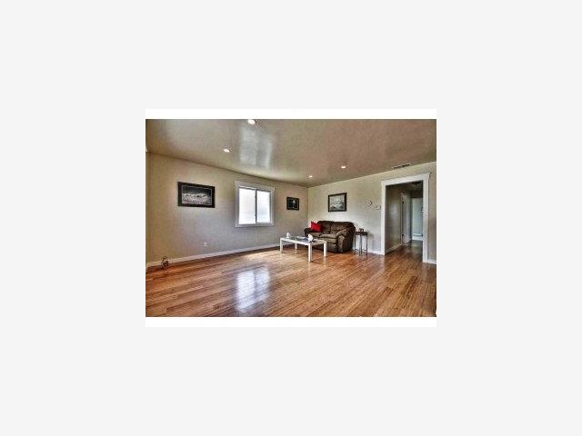 3315 Gross Road Santa Cruz, CA 95062 - Photo 2 of 9 Gallery Image 2