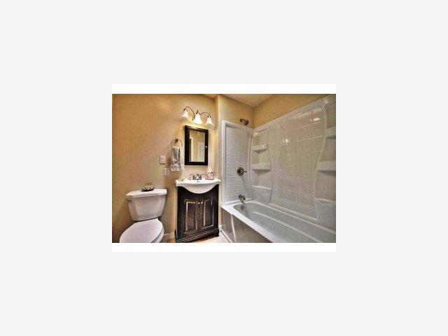 3315 Gross Road Santa Cruz, CA 95062 - Photo 7 of 9 Gallery Image 7