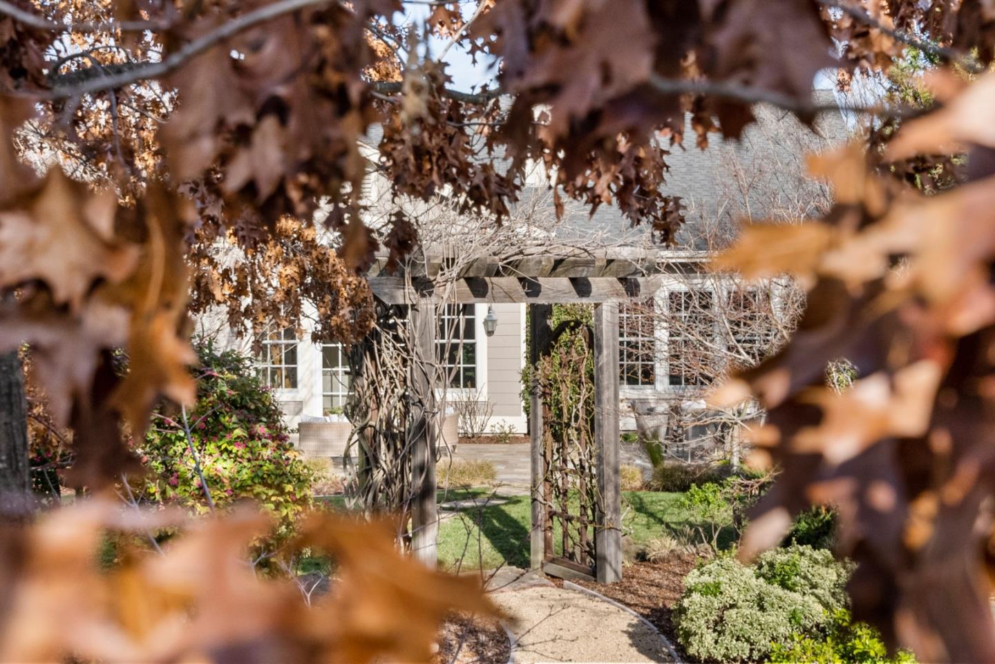 21190 Canyon Oak Way Cupertino, CA 95014 - Photo 59 of 72