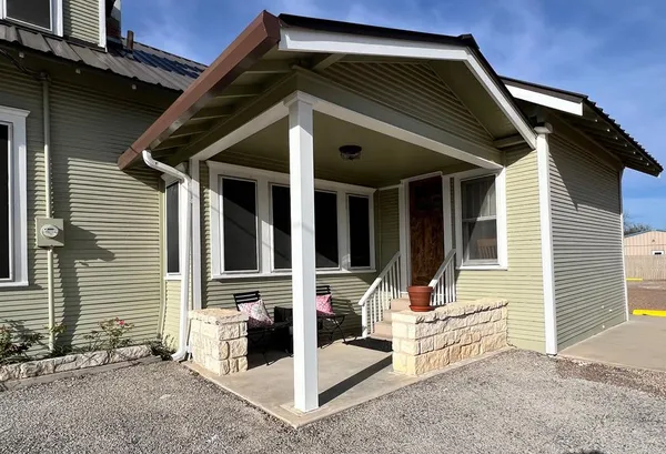 $350,000 | 306 North Austin Street, Comanche, TX 76442