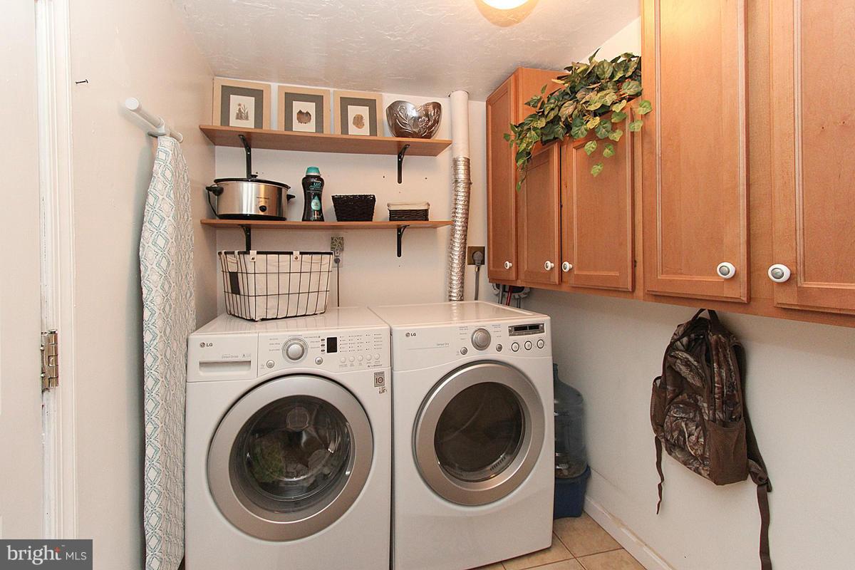 8957 Rolling Road Manassas, VA 20110 - Photo 15 of 30 Interior (General)