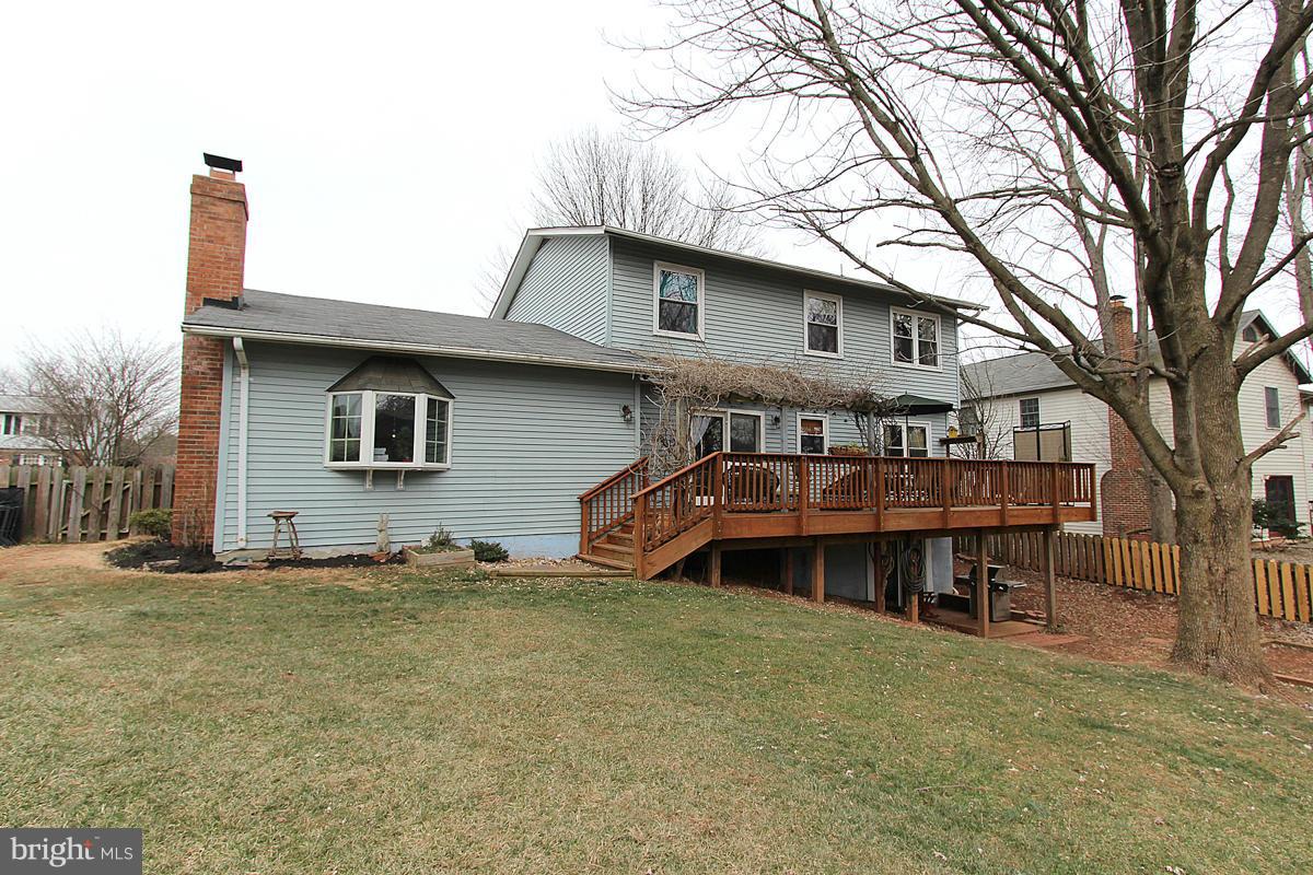 8957 Rolling Road Manassas, VA 20110 - Photo 30 of 30 Exterior (Rear)
