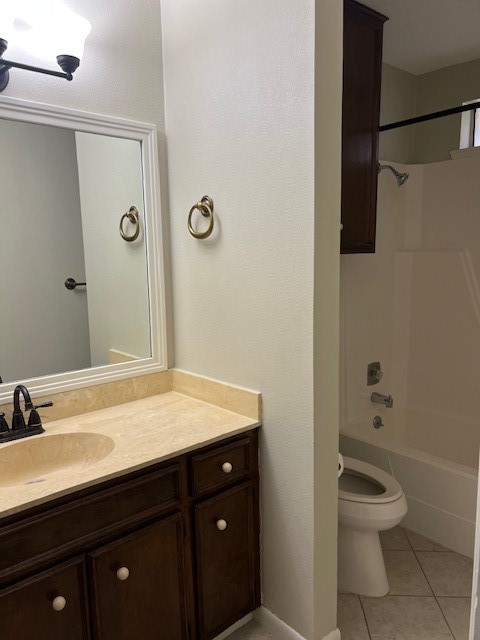 5122 Goldeneye Drive Corpus Christi, TX 78413 - Photo 12 of 14 a bathroom with a granite countertop sink toilet and shower