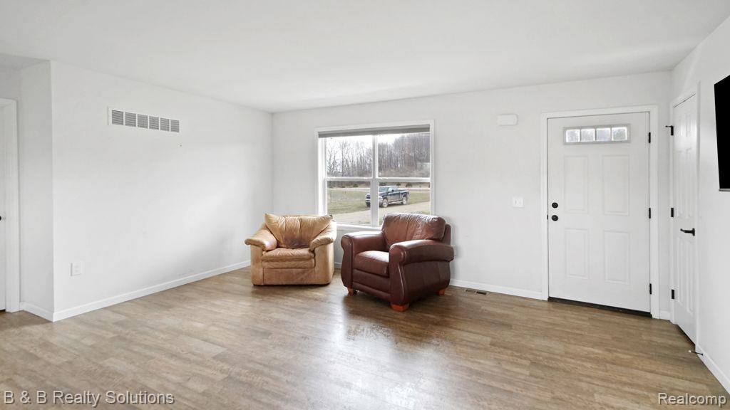 5148 Phillips Road Clifford, MI 48727 - Photo 9 of 38 Gallery Image 9