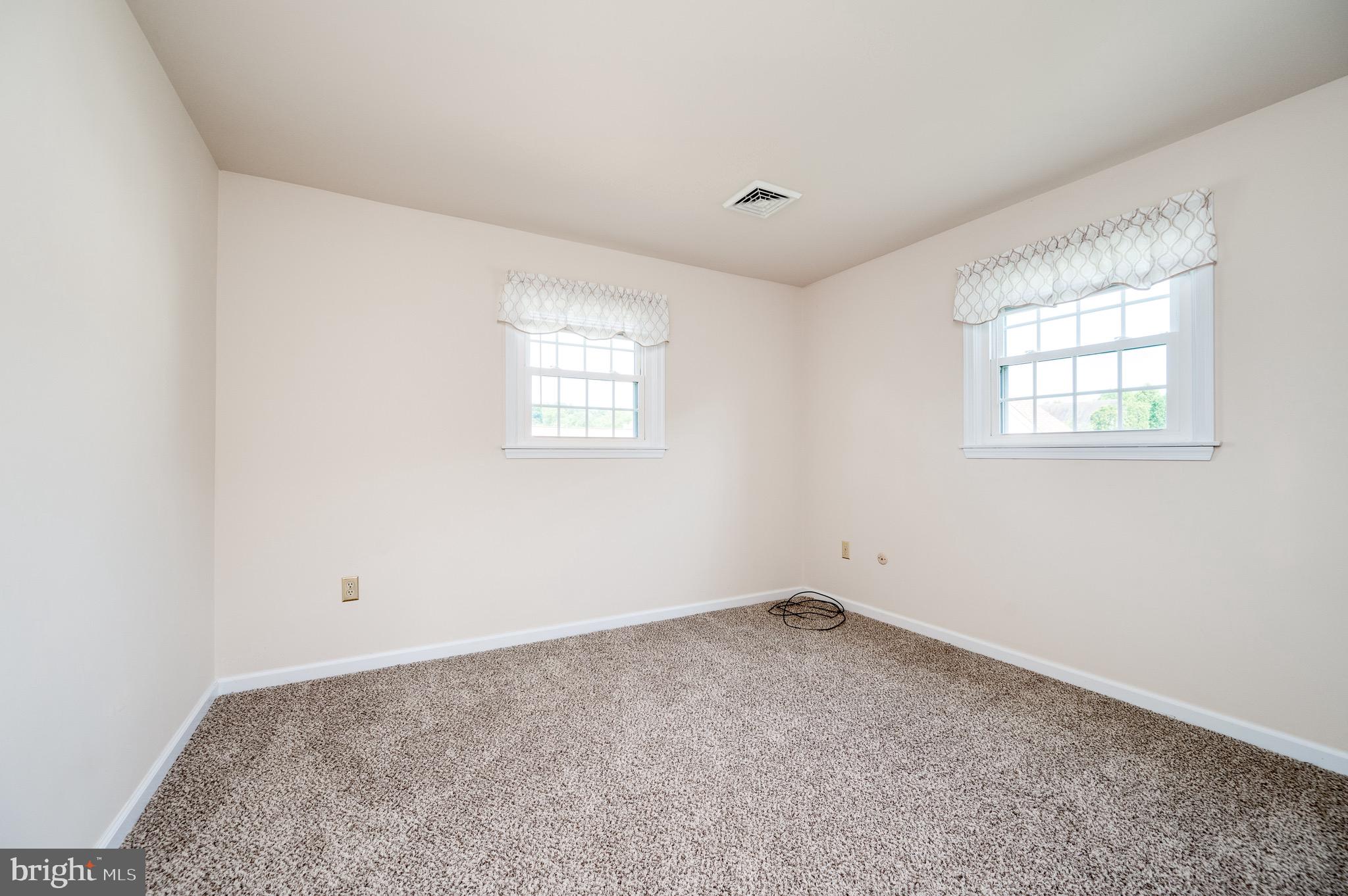 709 Tamarack Trail Reading, PA 19607 - Photo 12 of 33