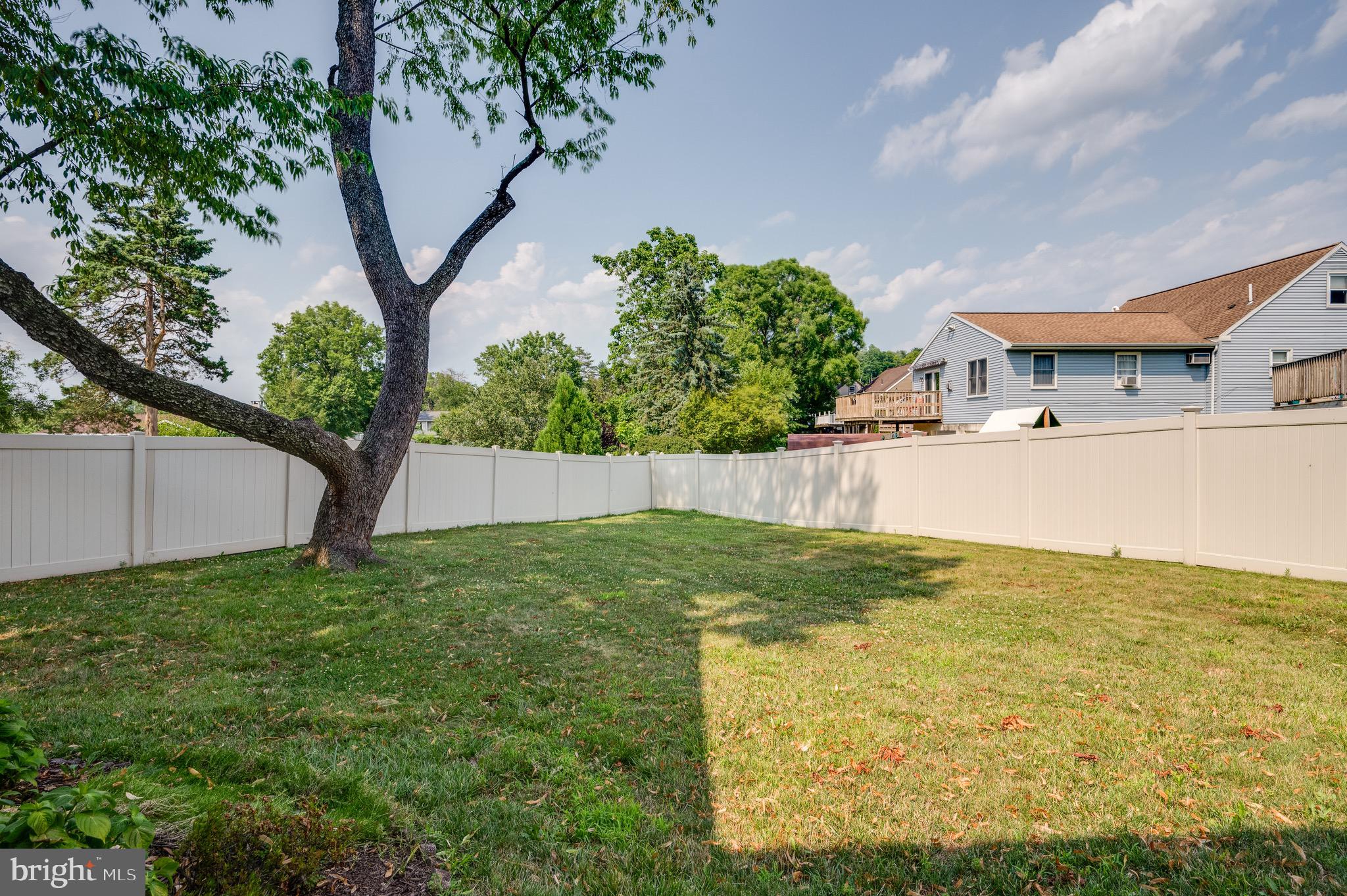 709 Tamarack Trail Reading, PA 19607 - Photo 26 of 33