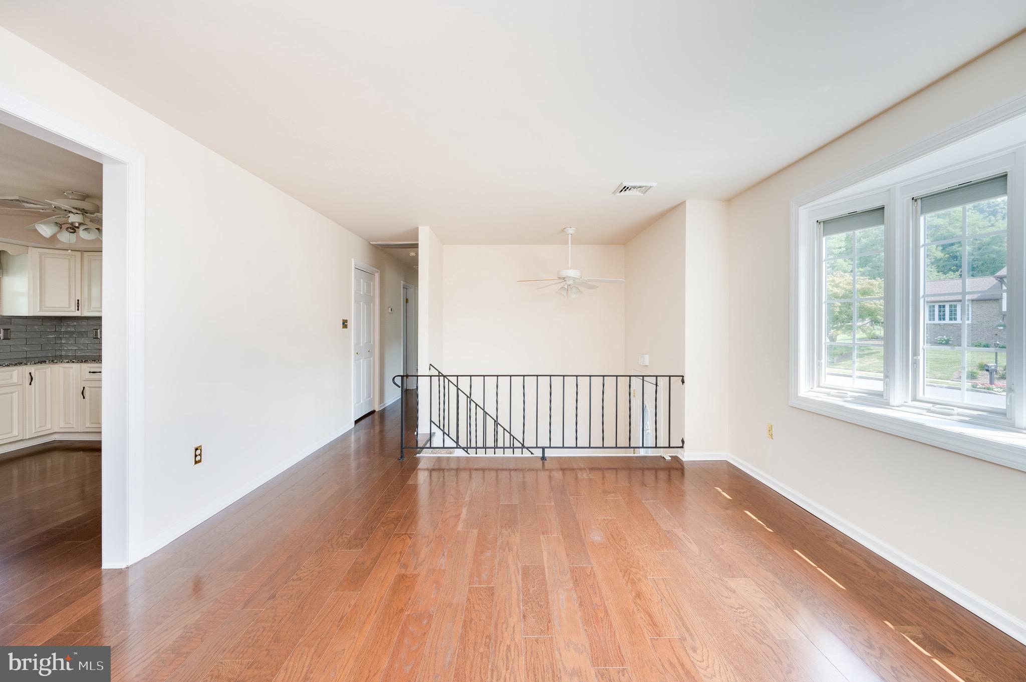 709 Tamarack Trail Reading, PA 19607 - Photo 3 of 33