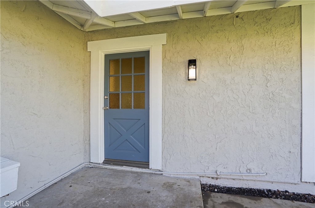 2924 Louisiana Place Riverside, CA 92506 - Photo 5 of 42 a view of an empty room