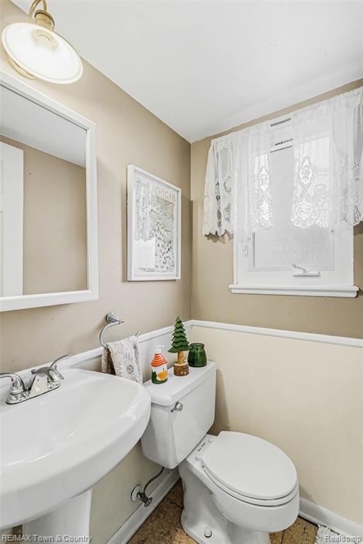 527 Spring Lane Flushing, MI 48433 - Photo 17 of 39