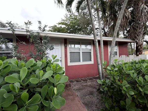 $1,550 | 7160 Southgate Boulevard, Unit 7160, Tamarac, FL 33321