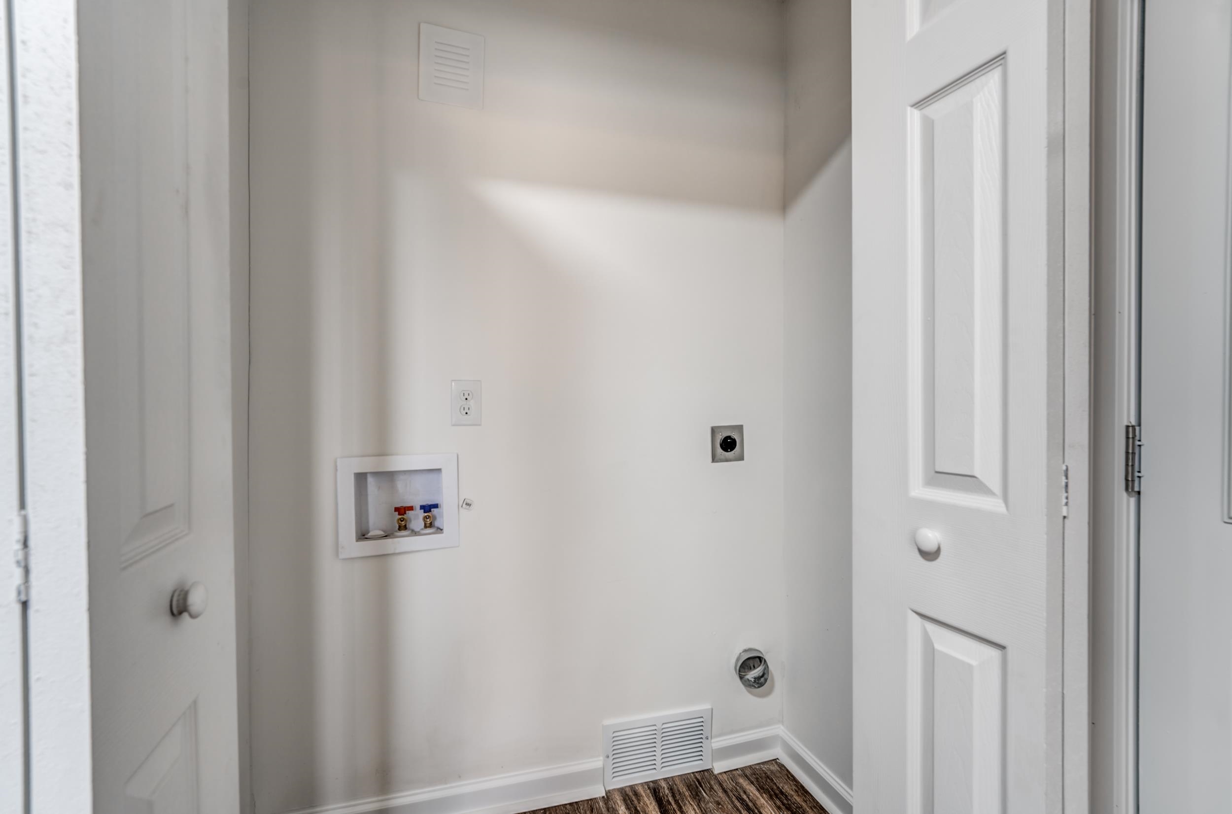 4040 Ridgedale Street Memphis, TN 38127 - Photo 15 of 23 Gallery Image 15