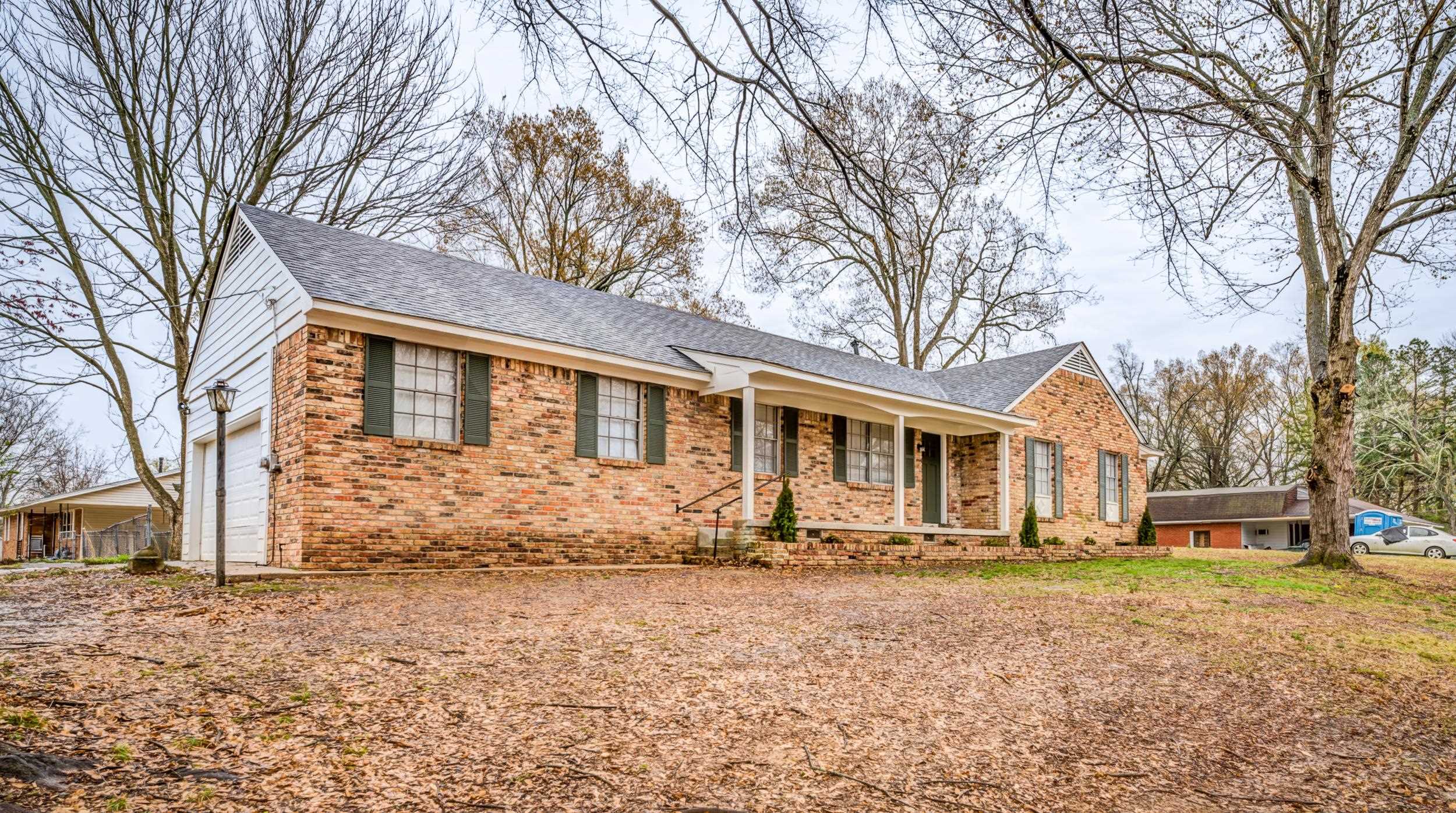 4040 Ridgedale Street Memphis, TN 38127 - Photo 3 of 23 Gallery Image 3