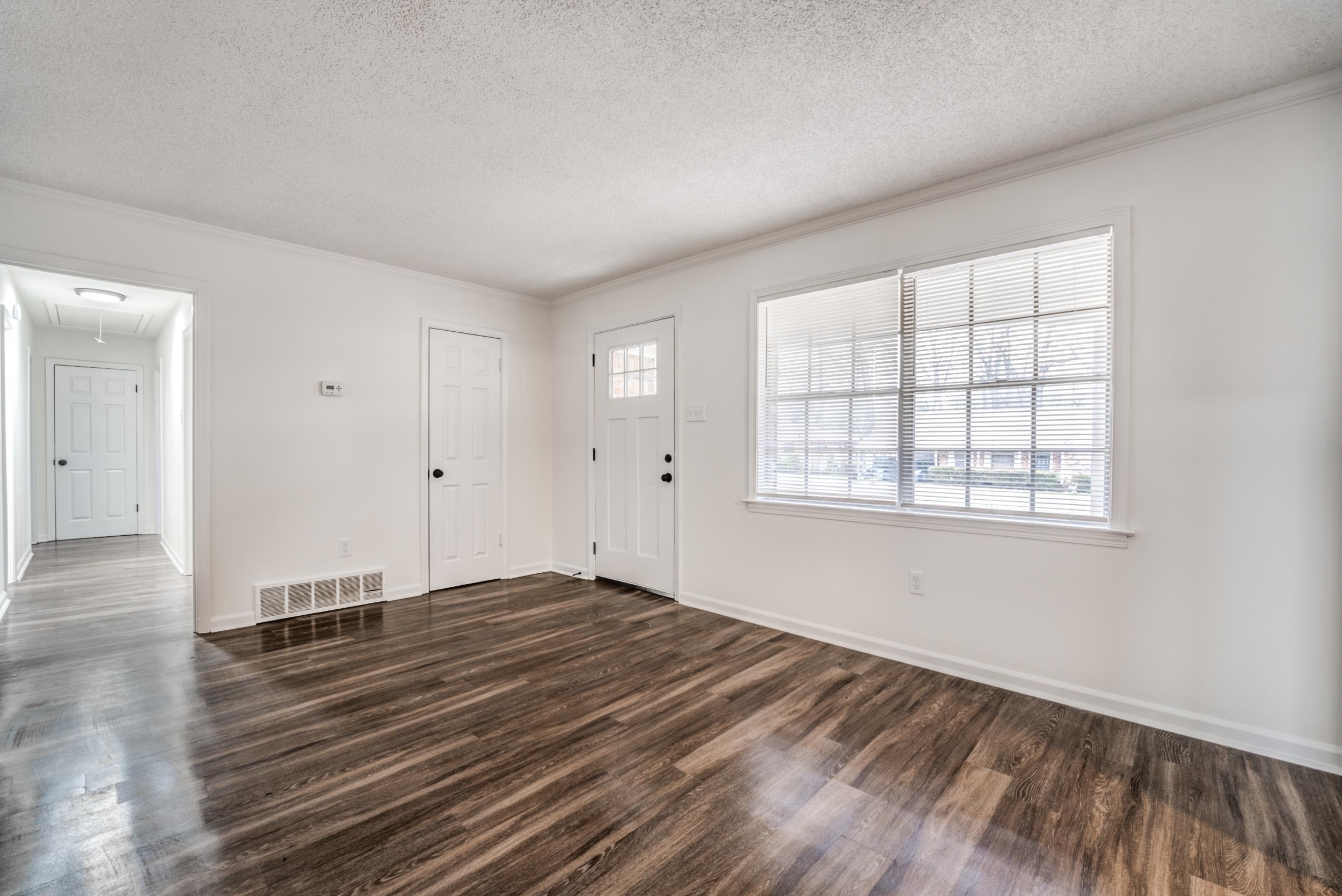 4040 Ridgedale Street Memphis, TN 38127 - Photo 5 of 23 Gallery Image 5