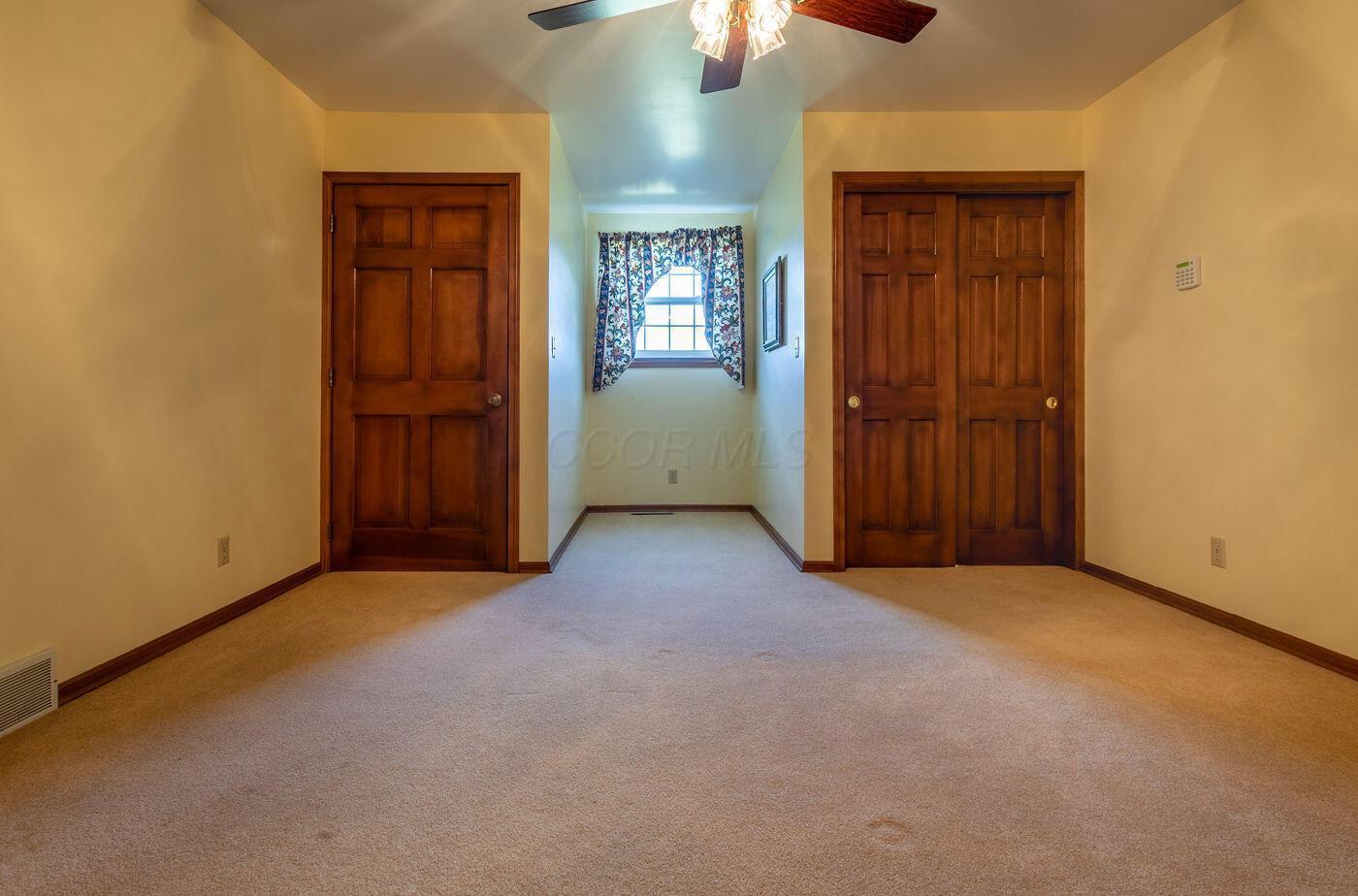 5565 Stringtown Road Northwest Baltimore, OH 43105 - Photo 40 of 61 Bedroom 3