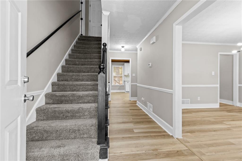 800 Post Rd Circle Stone Mountain, GA 30088 - Photo 6 of 45 a view of an entryway