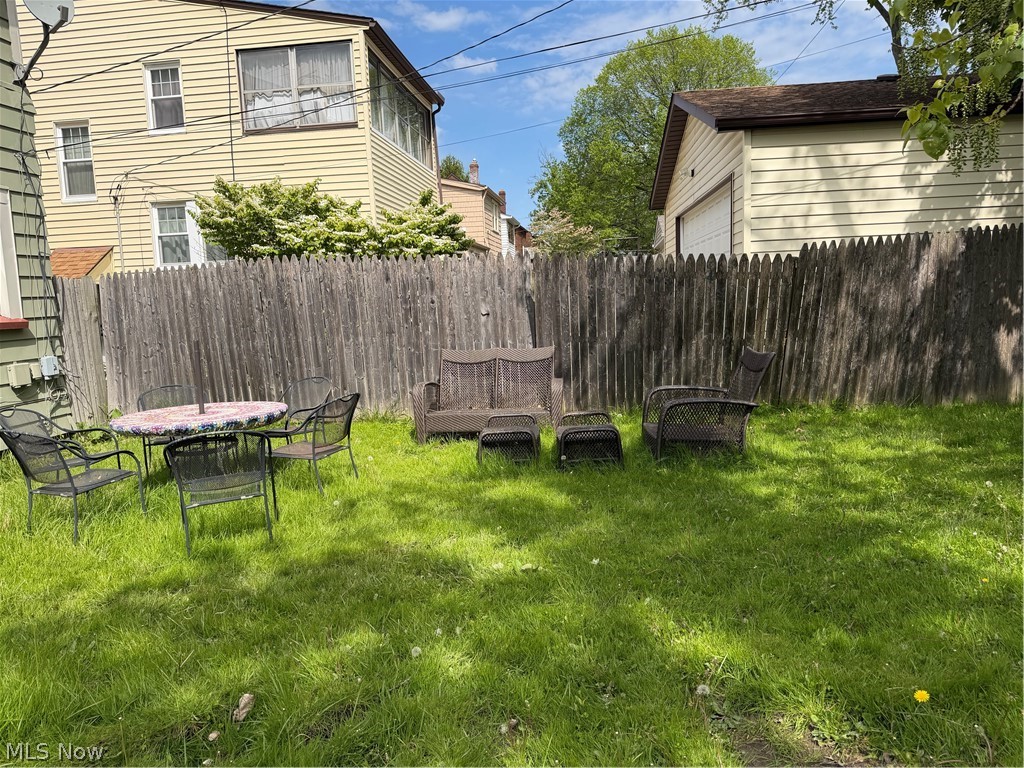 3568 Berkeley Road Cleveland Heights, OH 44118 - Photo 3 of 17 Gallery Image 3