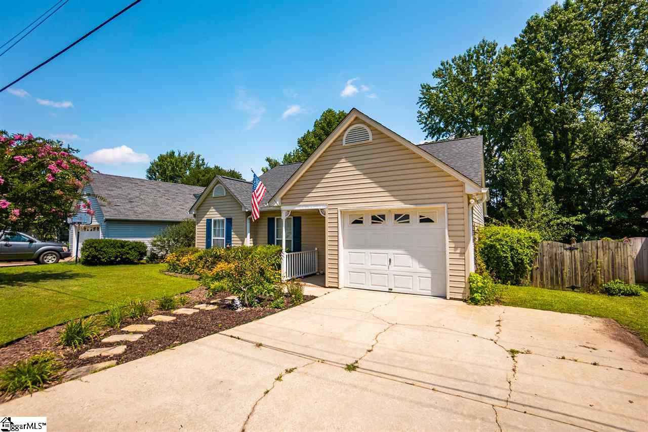 431 Griffin Road Simpsonville, SC 29680 - Photo 2 of 36 Gallery Image 2