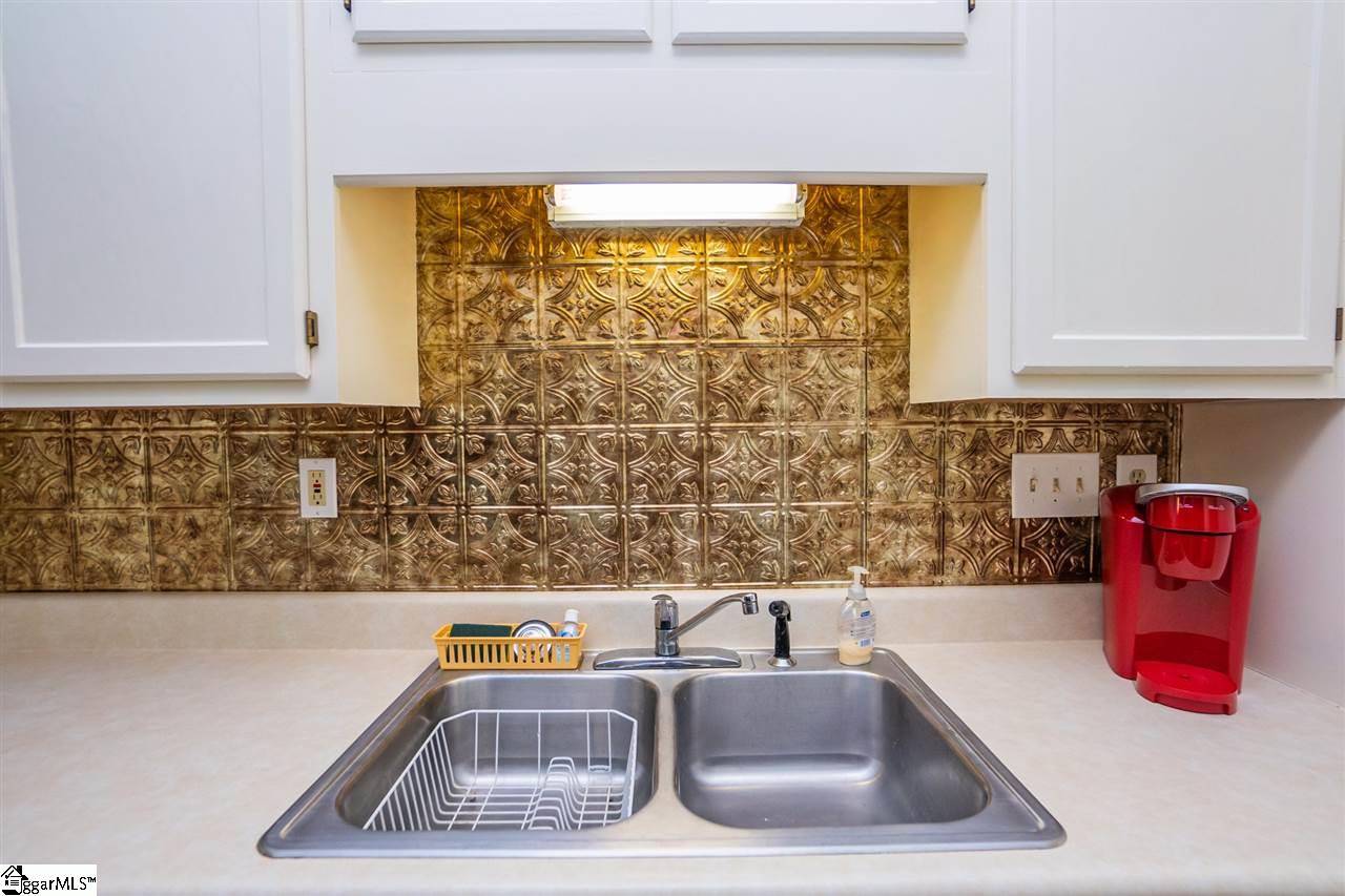 431 Griffin Road Simpsonville, SC 29680 - Photo 15 of 36 Gallery Image 15