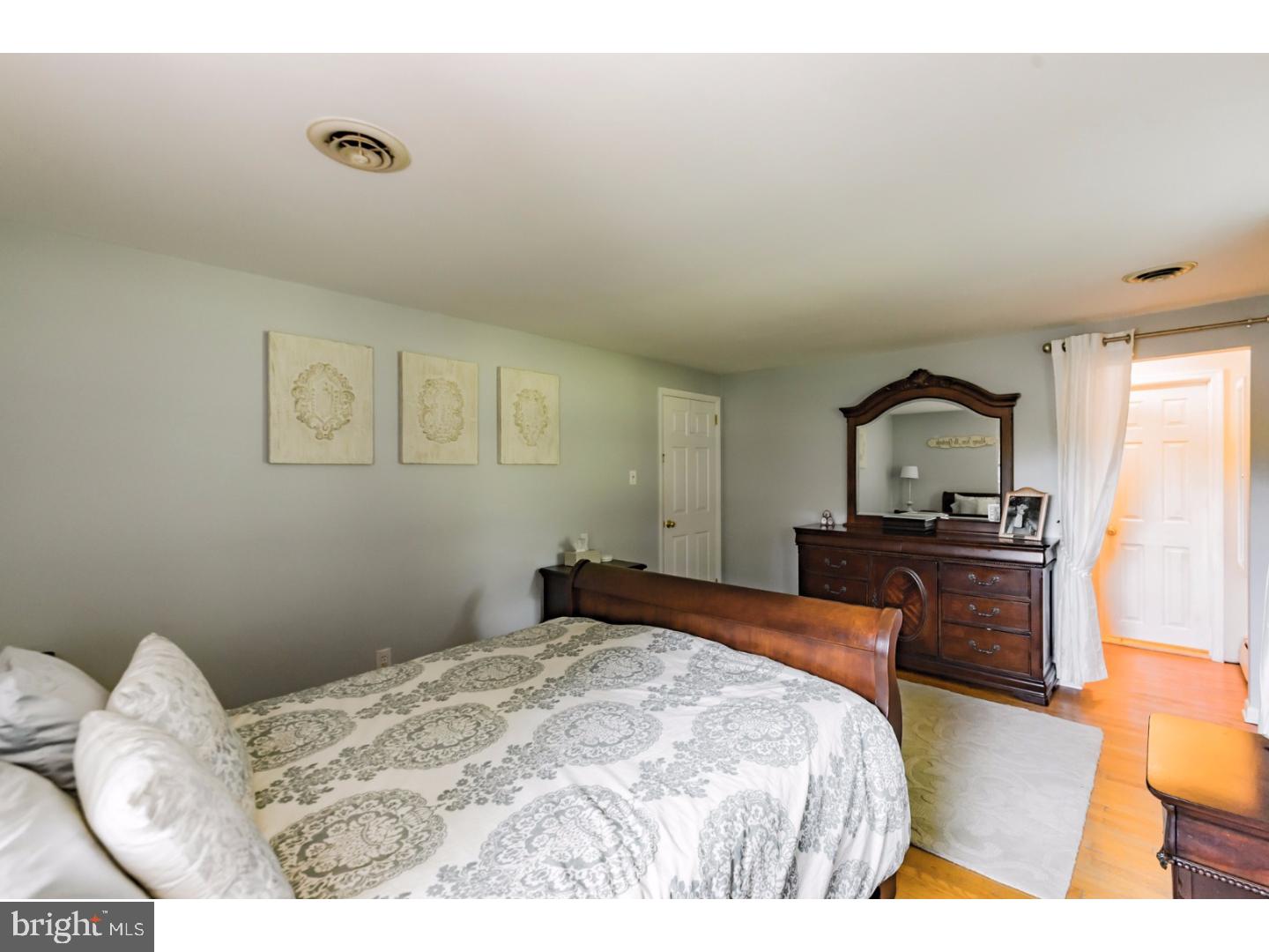 906 Oakbourne Road West Chester, PA 19382 - Photo 19 of 25 Gallery Image 19