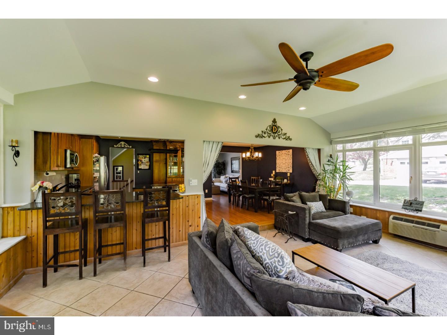 906 Oakbourne Road West Chester, PA 19382 - Photo 5 of 25 Gallery Image 5