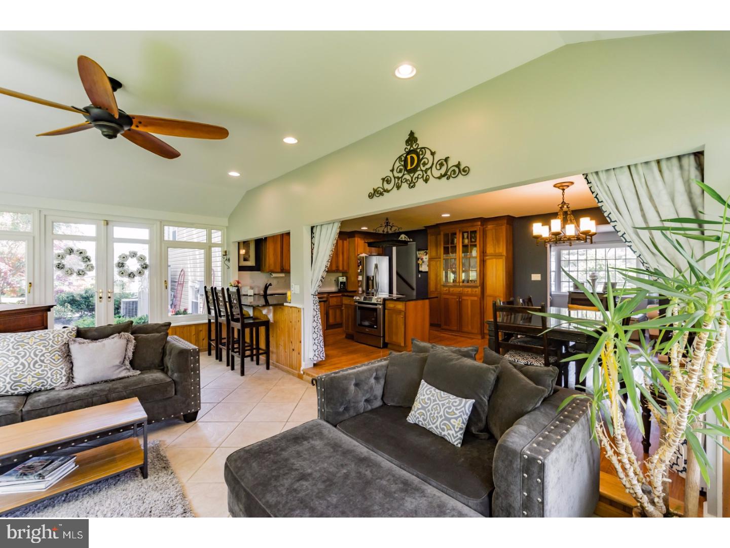906 Oakbourne Road West Chester, PA 19382 - Photo 6 of 25 Gallery Image 6