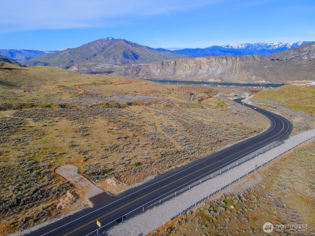 0 Parcel B Mcneil Canyon Road Orondo, WA 98843 - Photo 15 of 17 a view of a lake with a mountain