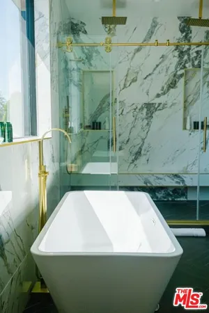 $24,950 | 5141 Varna Avenue, Sherman Oaks, CA 91423