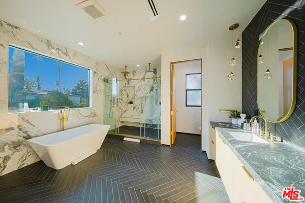 $24,950 | 5141 Varna Avenue, Sherman Oaks, CA 91423