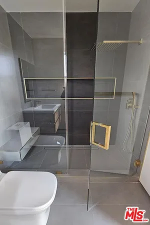 $24,950 | 5141 Varna Avenue, Sherman Oaks, CA 91423