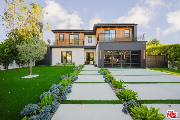 $24,950 | 5141 Varna Avenue, Sherman Oaks, CA 91423