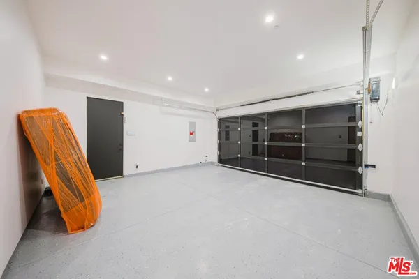 $24,950 | 5141 Varna Avenue, Sherman Oaks, CA 91423