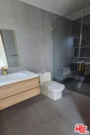 $24,950 | 5141 Varna Avenue, Sherman Oaks, CA 91423