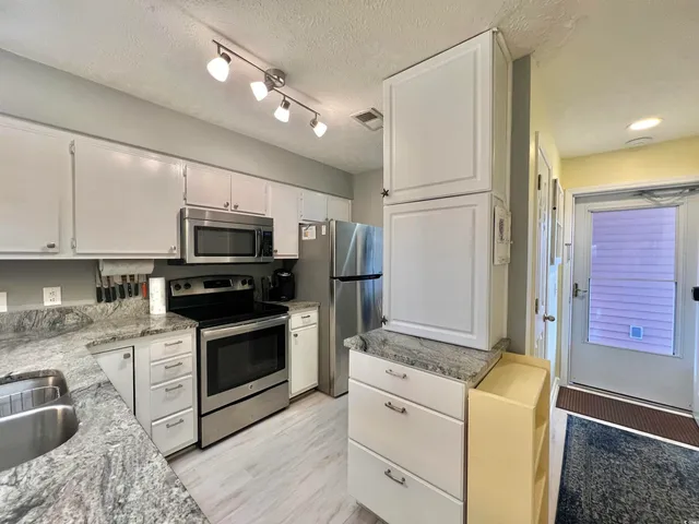 $1,700 | 628 Waterway Village Boulevard, Unit 20C, Myrtle Beach, SC 29579